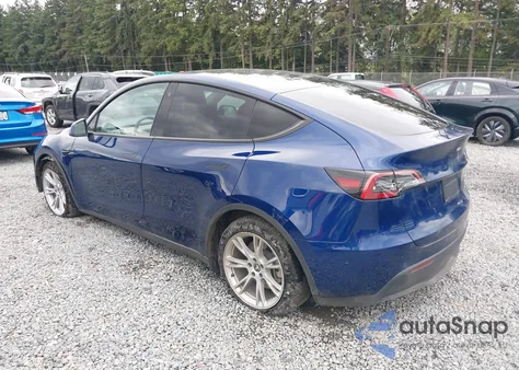 2022 Tesla Model Y Long Range Dual Motor All-Wheel Drive from USA, damaged, VIN 7SAYGDEE9NF346683